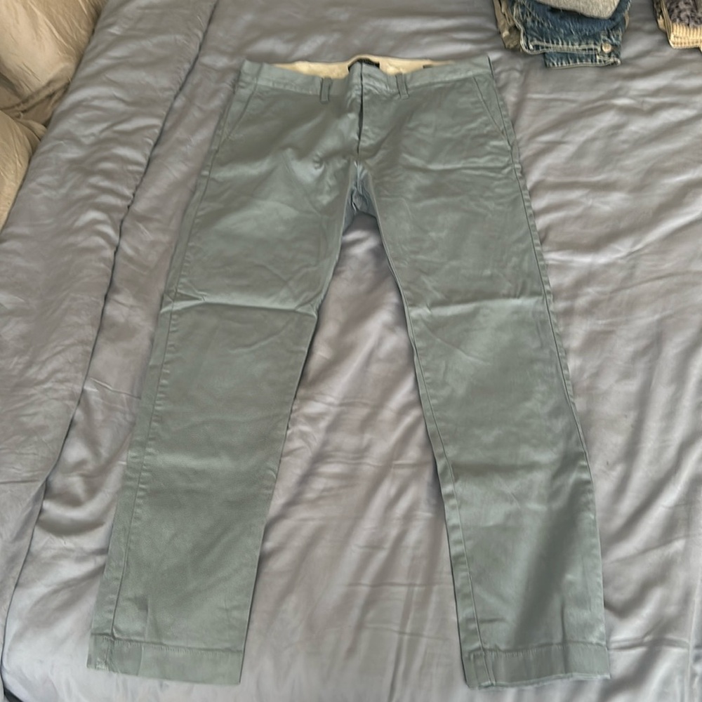 Light blue J Crew chinos 32x30 slim